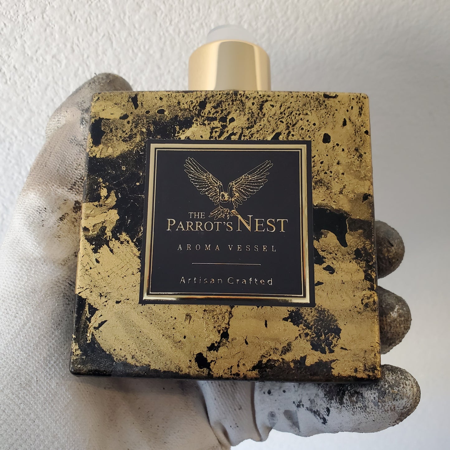 The Parrot's Nest Artisan Reed Diffuser Set | Unique Design #BG003 | Choose Fragrance