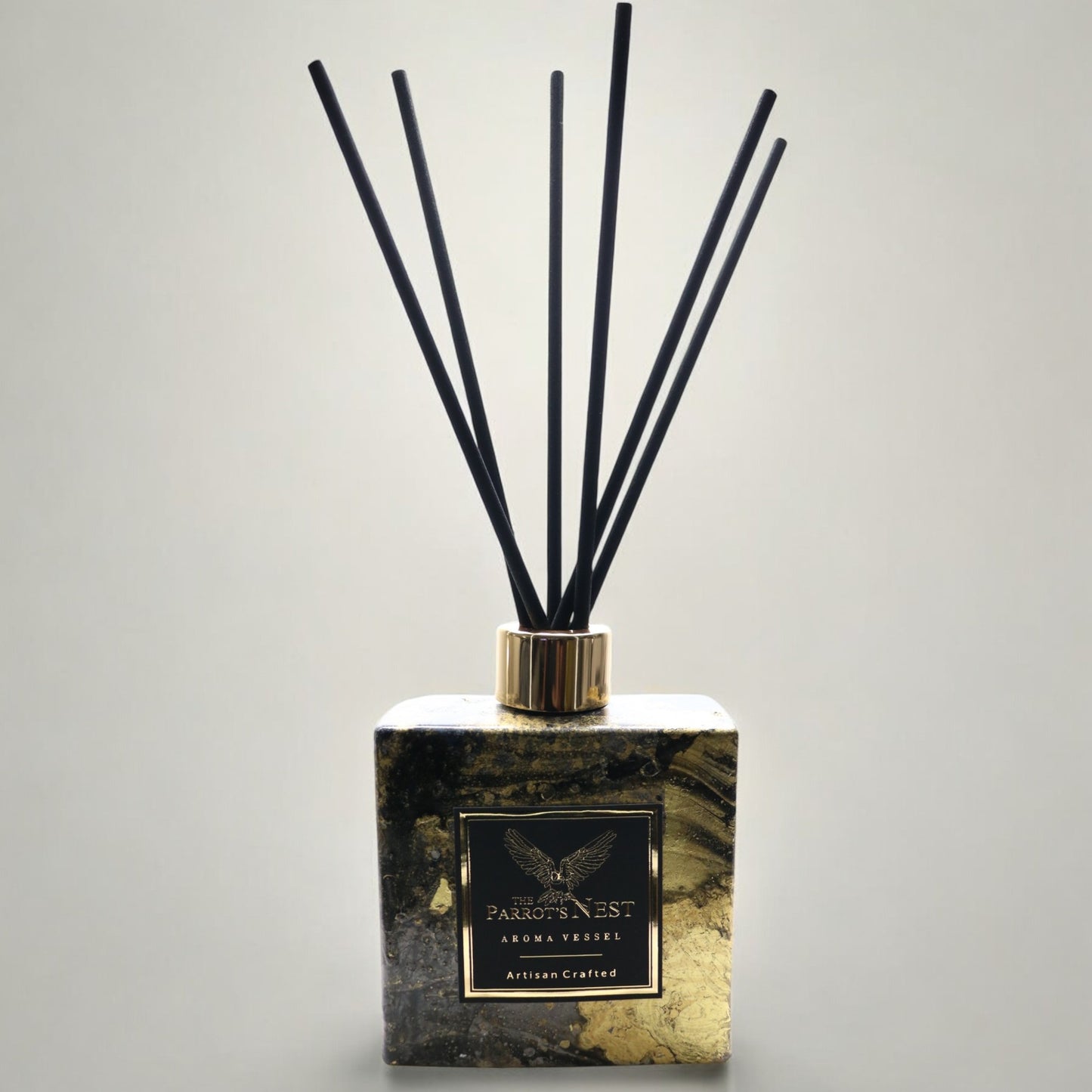The Parrot's Nest Artisan Reed Diffuser Set | Unique Design #BGW005 | Choose Fragrance