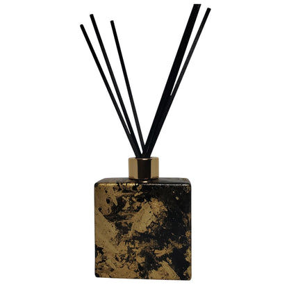 The Parrot's Nest Artisan Reed Diffuser Set | Unique Design #BG0015 | Choose Fragrance